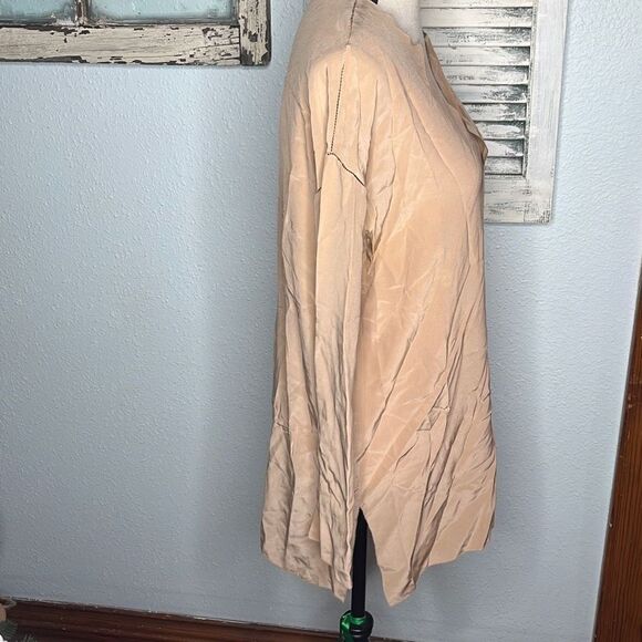 Vince Silk Blouse Light Brown Deep V Neck Long Sleeve Side Slit Tops Women's Siz - Picture 10 of 12